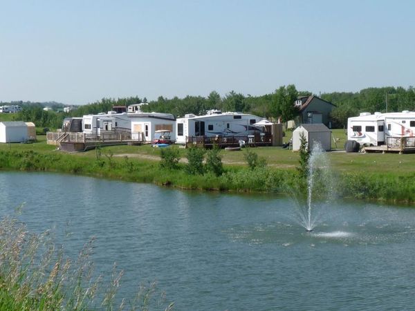 Buzzard Gulch Fisheries and RV Campground Alberta