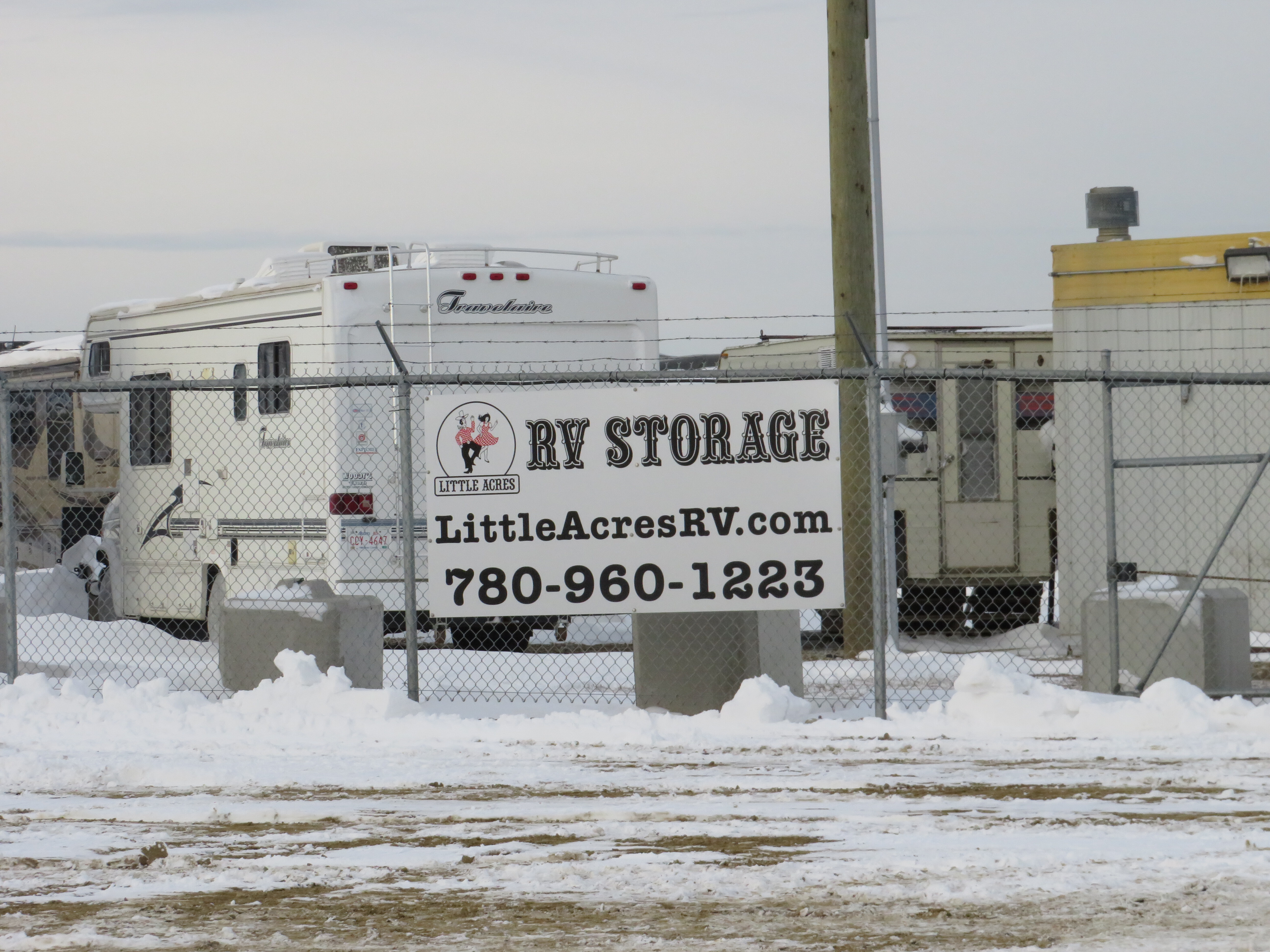 Little Acres RV Storage - RV Storage in Edmonton Alberta